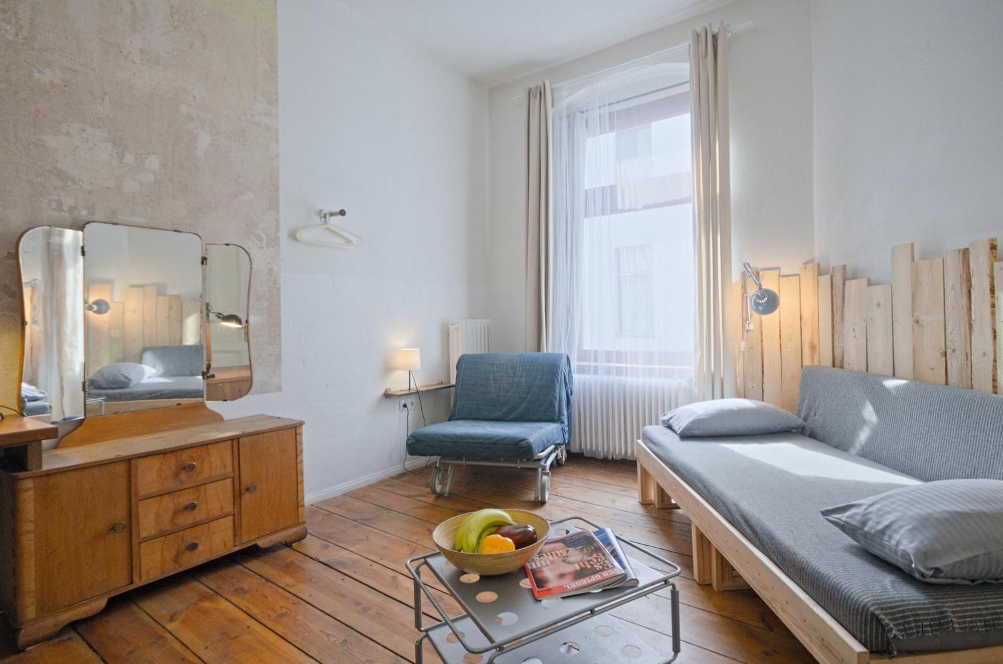 Courtyard Apartment Берлин Экстерьер фото